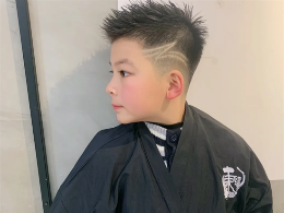 小男孩铲青雕刻 儿童帅气两边铲