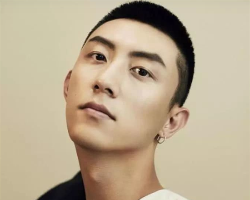 受男生欢迎的发型 阳刚男人味十足