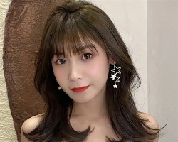 锁骨发怎么剪好看 慵懒修颜有魅力