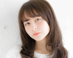 学院风内扣梨花头 打造少女氛围感