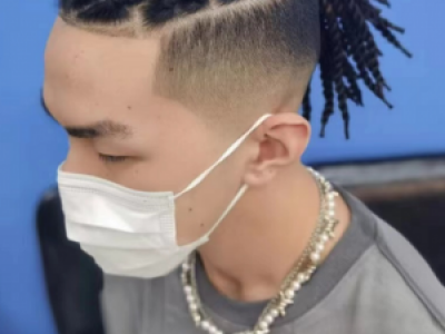 美式男生脏辫发型 嘻哈酷炫扭脖辫