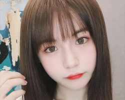 少女感漫画刘海 直发卷发都很搭