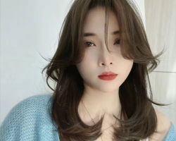 职场女生发型范本 锁骨发内扣性感时髦