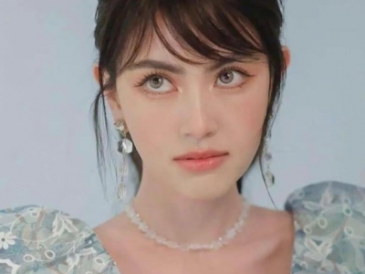 女生斜刘海怎么剪 显脸小的斜刘海发型