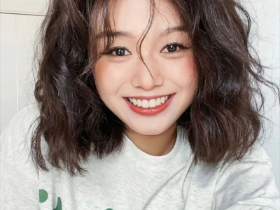 短发羊毛卷颜值在线 小个子最佳卷发设计