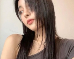 直发哪种发型好看 长直披发又美又A