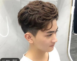 韩式蝴蝶烫发型 男生纹理烫发