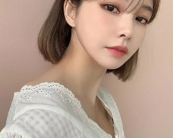 女生短发波波头 可盐可甜显脸小
