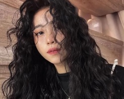 复古风全头烫推荐 显发量女生烫发赶紧get