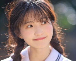 在校女学生扎发推荐 减龄显气质秒回18岁