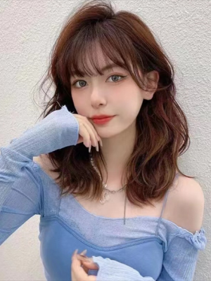显白女团发色YYDS 今年染发流行“珊瑚橘棕”