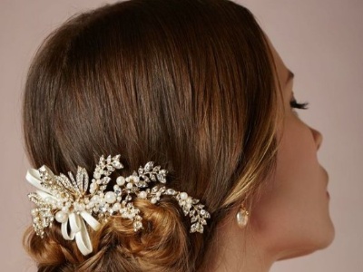 法式唯美新娘盘发 适合穿婚纱的扎发发型