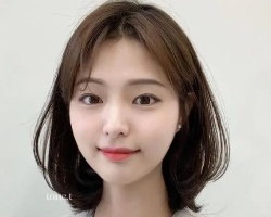 上班族中长发造型 优雅知性不用打理