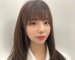 长发层次内扣卷发型推荐 优雅迷人美出女人味