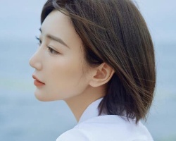 毛晓彤学生短发造型 简约清新又文艺