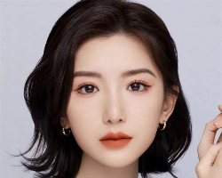 毛晓彤短发发型分享 不失女人味又很时尚
