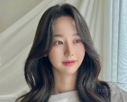 韩式长发造型烫 优雅浪漫不显老