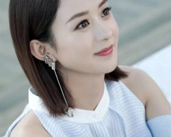 职场女生短发示范 款款干练又知性