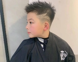 适合3-10的小男生短发 剪个新发型秒变小男神