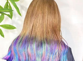 夏日宝藏挑染发型 把彩虹戴在头上