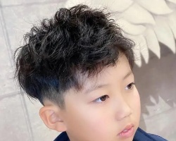 适合小男孩的时尚短发 男童酷炫帅气短发发型
