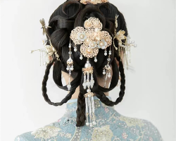 中式秀禾新娘发型 古典端庄不失气质