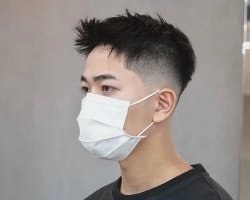 露额男生短发发型模板 清爽利落彰显男士气魄