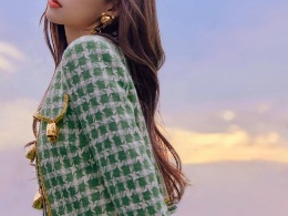 程潇优雅大卷发造型 轻松告别高额头美得更出众