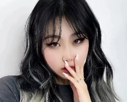 最流行的染发发型模板 款款时髦吸睛美得不重样