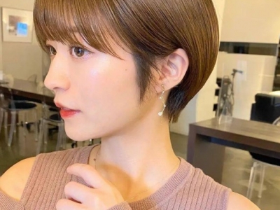 清爽简约立体短发图片 扁头女生必剪短发