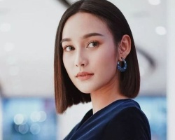 LOB头发型正流行 简约知性好驾驭