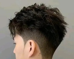 酷炫风男士短发 最流行的潮男发型
