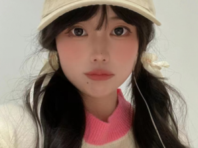 甜系女生造型分享 文艺丝带扎发编发