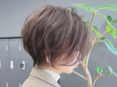 适合夏天的清爽短发 今年最火女生短发推荐