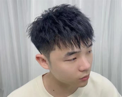 男生短发摩根烫 蓬松发根烫发型