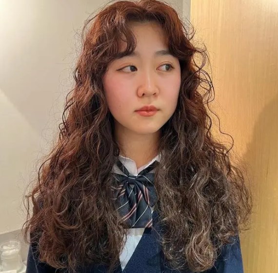 女生长卷发发型模板 最值得烫的女神发型