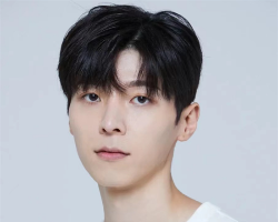 韩式男生发型推荐 心形括号刘海最in