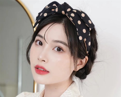 高颅顶发箍编发图解 圆脸适合的编发推荐