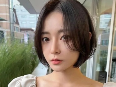 最修颜的齐嘴短发发型 大脸也能变成巴掌脸