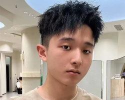 男生帅气烫发分享 发根烫蓬松显发量