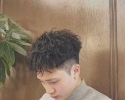 帅气个性锡纸烫推荐 酷炫抢眼越烫越上瘾