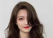 韩式女神造型烫 一看就很温柔自然