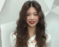 怎么烫头发蓬松显发量 最适合发少的蓬松卷发