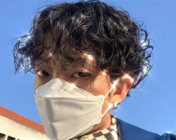 男生湿发羊毛卷 蓬松有型帅气时尚