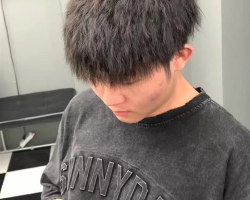 帅气清爽锡纸烫 蓬松立体帅气迷人