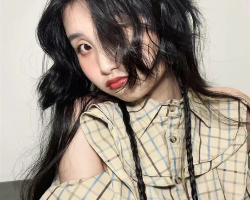长发女生发型设计 水母头时髦不过时