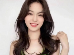 上班族烫发发型图片 中长卷发好看不翻车