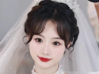 韩式仙气新娘发型 纯白婚纱尽显梦幻