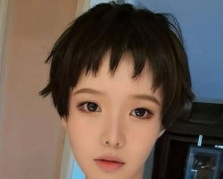 女生狗啃刘海超短发 时尚高级自带造型感