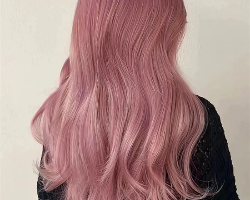 夏日粉色发色推荐 让你在众人中脱颖而出